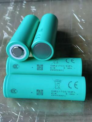 Bon prix EVE 50PL 21700 5000mAh 80A Décharge Faible Résistance 5mΩ Cellule de Batterie Lithium Full Tab pour Drones Haute Puissance en ligne