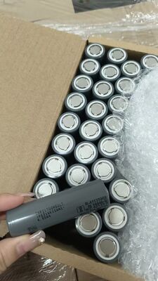 Guter Preis INR21700M50LT 21700 Zylindrische Zellen 3,69V 18,2Wh 3C Original Zylindrische Lithium-Ionen-Batterie Online